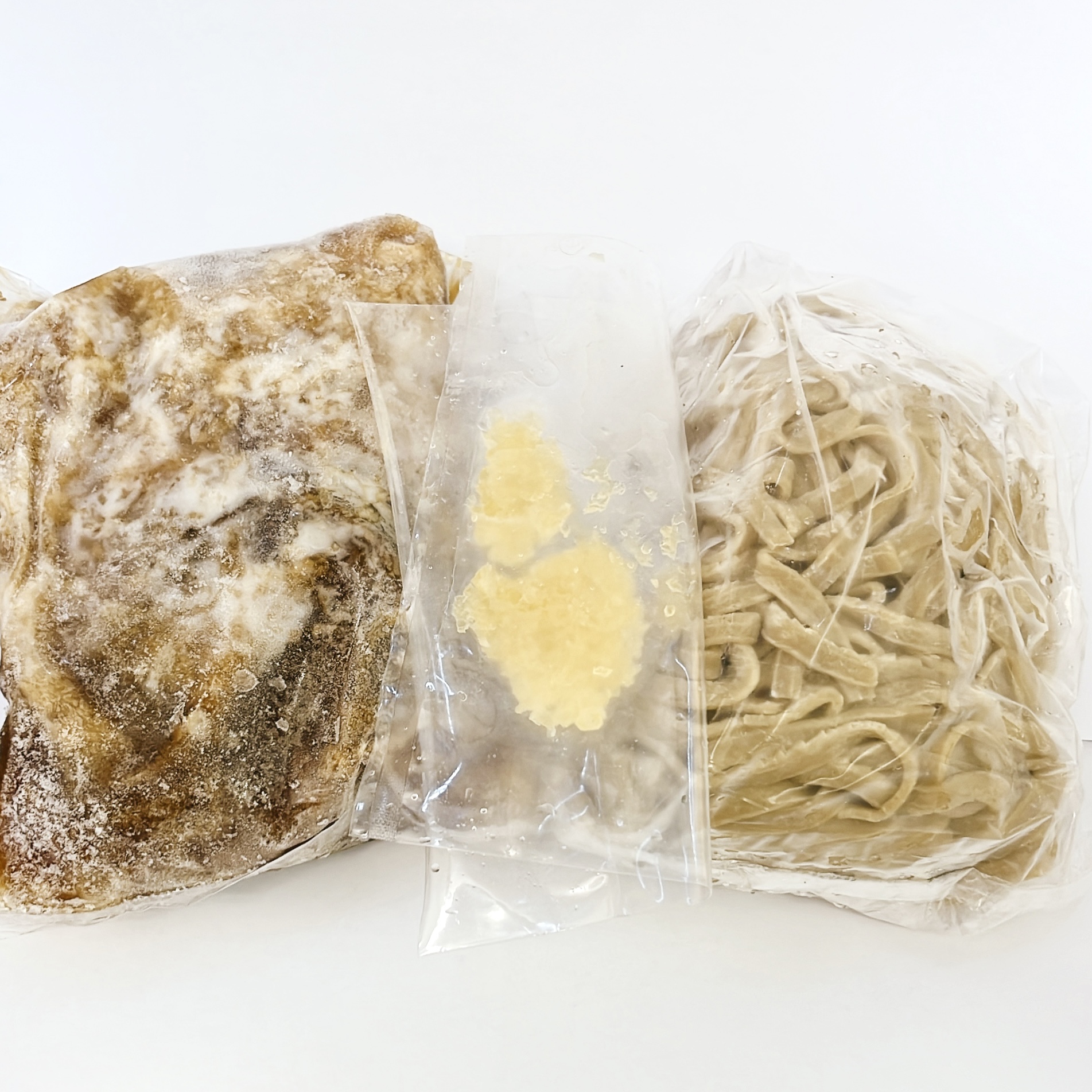 レスポケおすすめ！ 激ウマ！！自販機 でも話題の 豚パンチ 幻の二郎系ラーメンをご自宅で お取り寄せ ラーメン【単品】